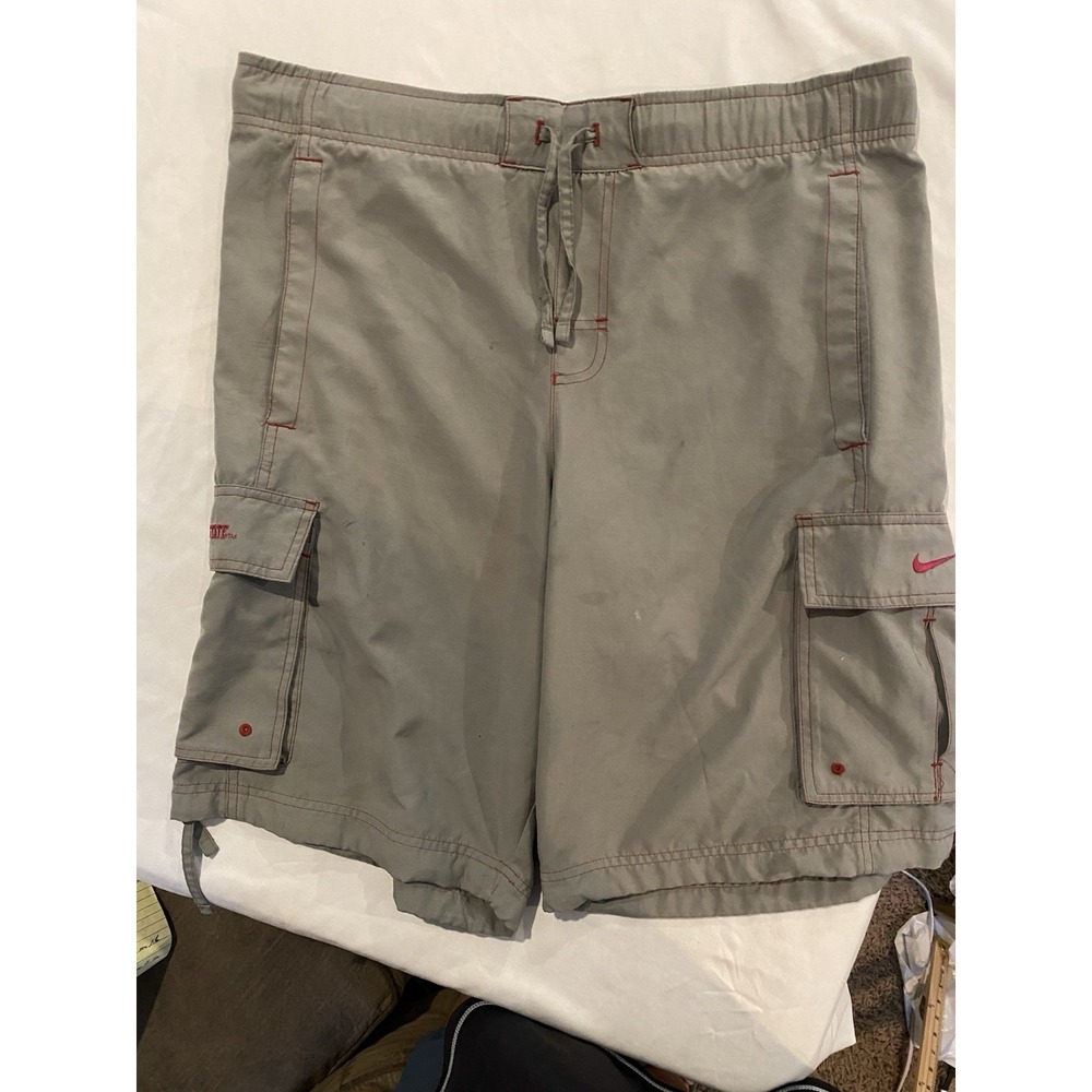 Vintage Nike Team WSU‎ Cougars Cargo Swim Trunks M Gray Red Swoosh NCAA